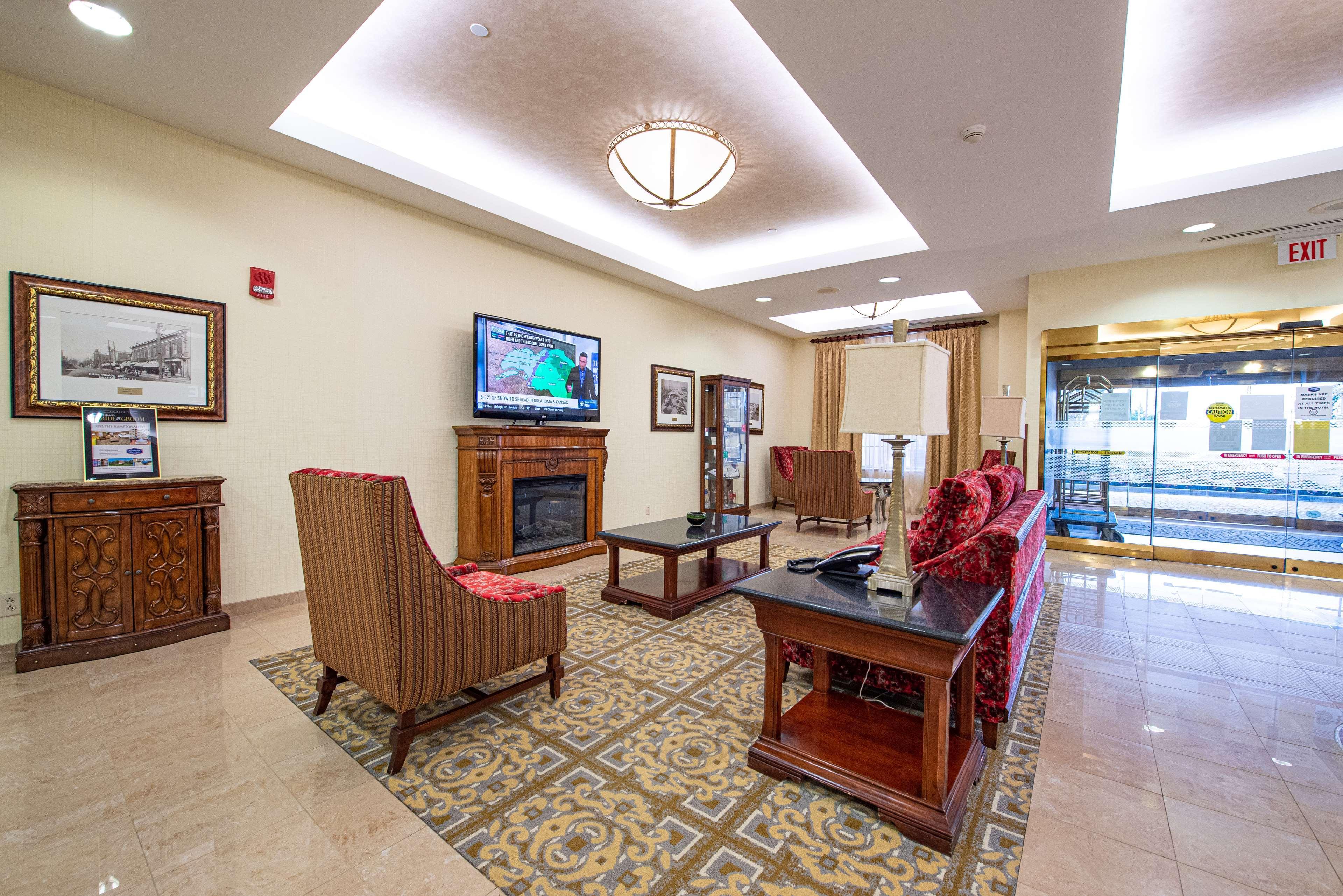Hampton Inn & Suites By Hilton - Rockville Centre Exteriér fotografie