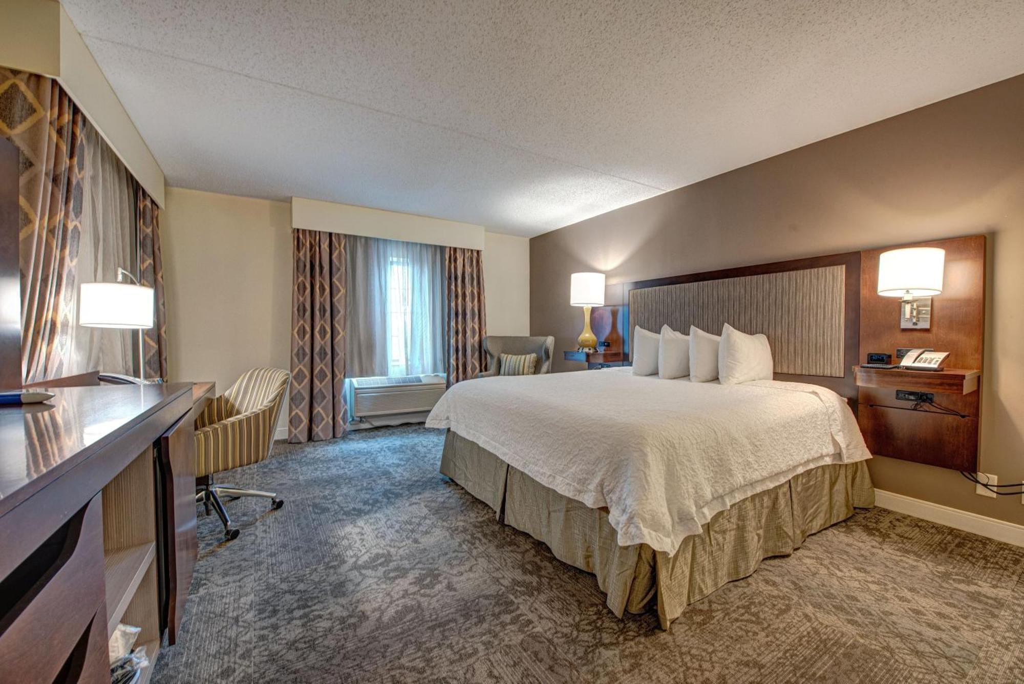 Hampton Inn & Suites By Hilton - Rockville Centre Exteriér fotografie