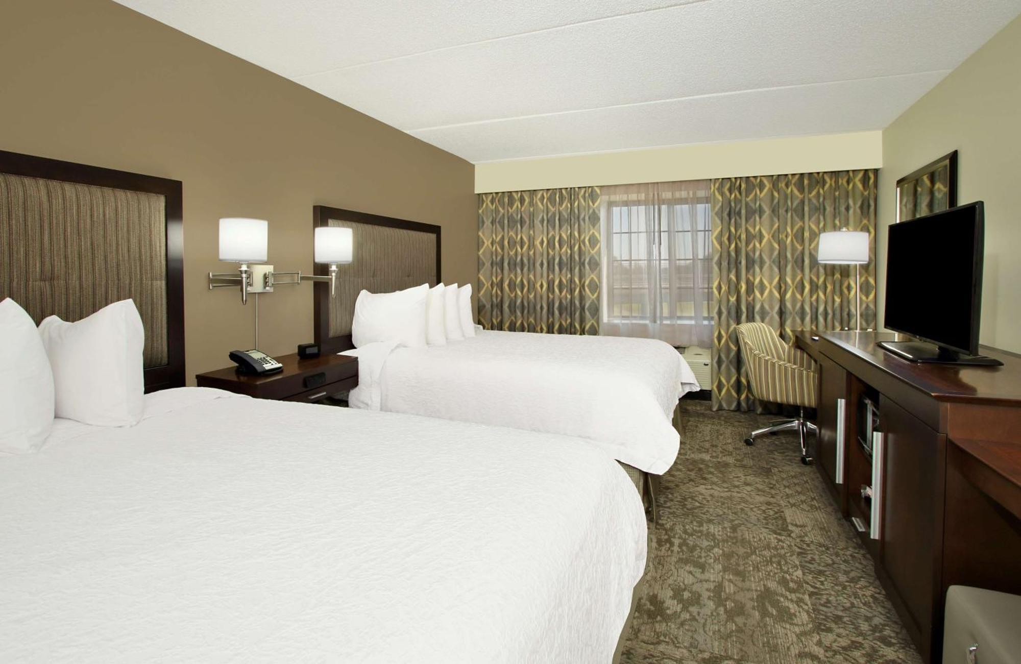 Hampton Inn & Suites By Hilton - Rockville Centre Exteriér fotografie