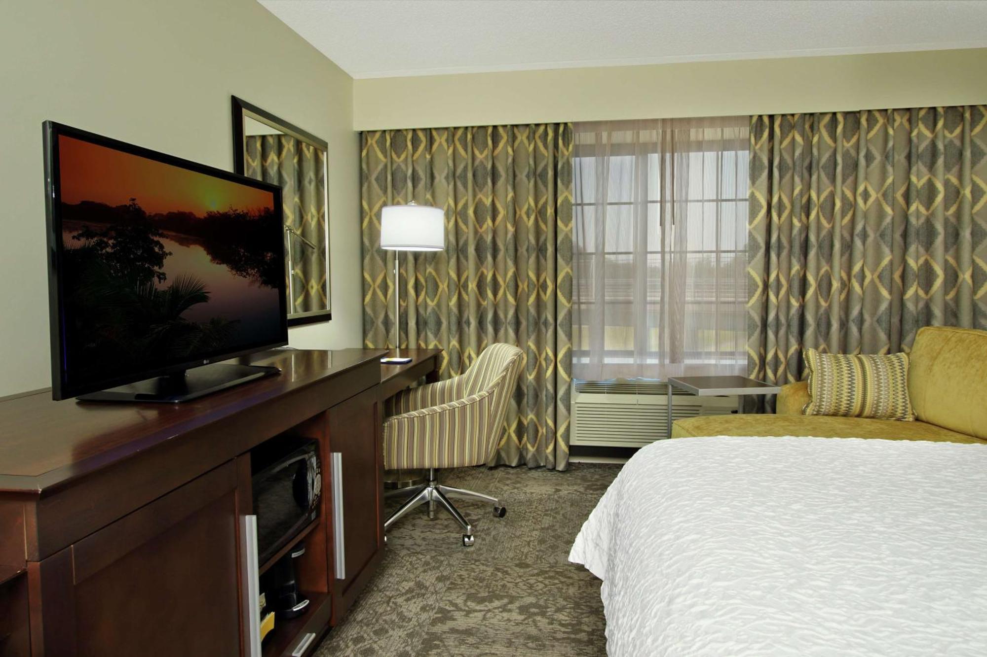Hampton Inn & Suites By Hilton - Rockville Centre Exteriér fotografie